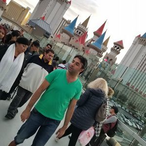 Meet your Posher, Ahmad